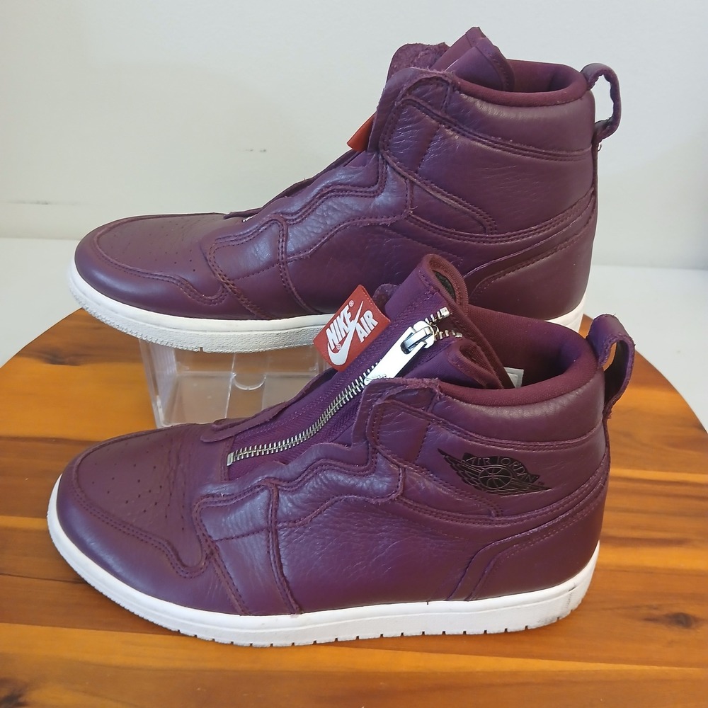 Nike Air Jordan 1 Retro High Zip Women 8.5 Bordeaux Sneakers AT0575-600